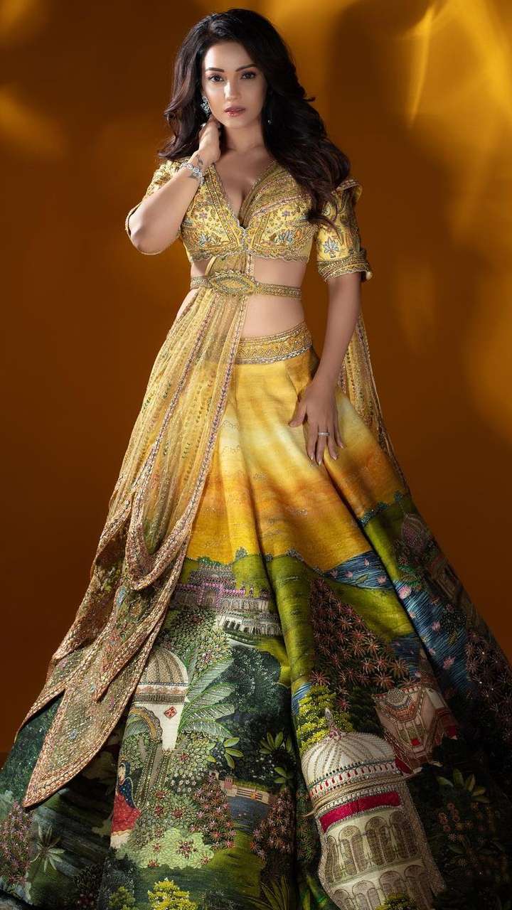 10 stylish wedding lehenga trends for 2024​ | Times of India