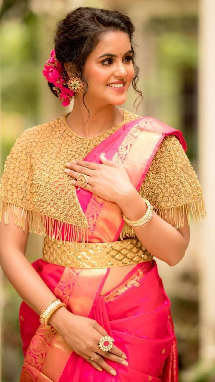 Ten Traditional Hairstyles to Complete Your Half Saree Look | Traditional  hairstyle, Hair styles, Half saree