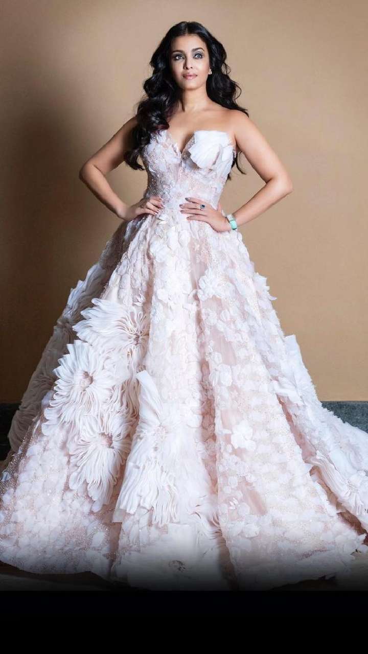 Aishwarya Rai Bachchan at the Cannes Film Festival 2016 – South India  Fashion