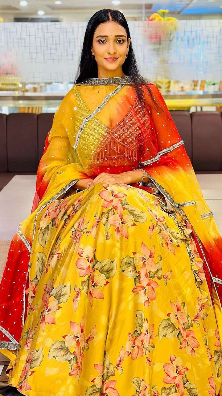 Banarasi Silk Lehenga Choli for Women Wedding Reception Lehenga , Engagement  Party Wear Lehenga Choli, Ready to Wear Indian Lehenga Dress - Etsy