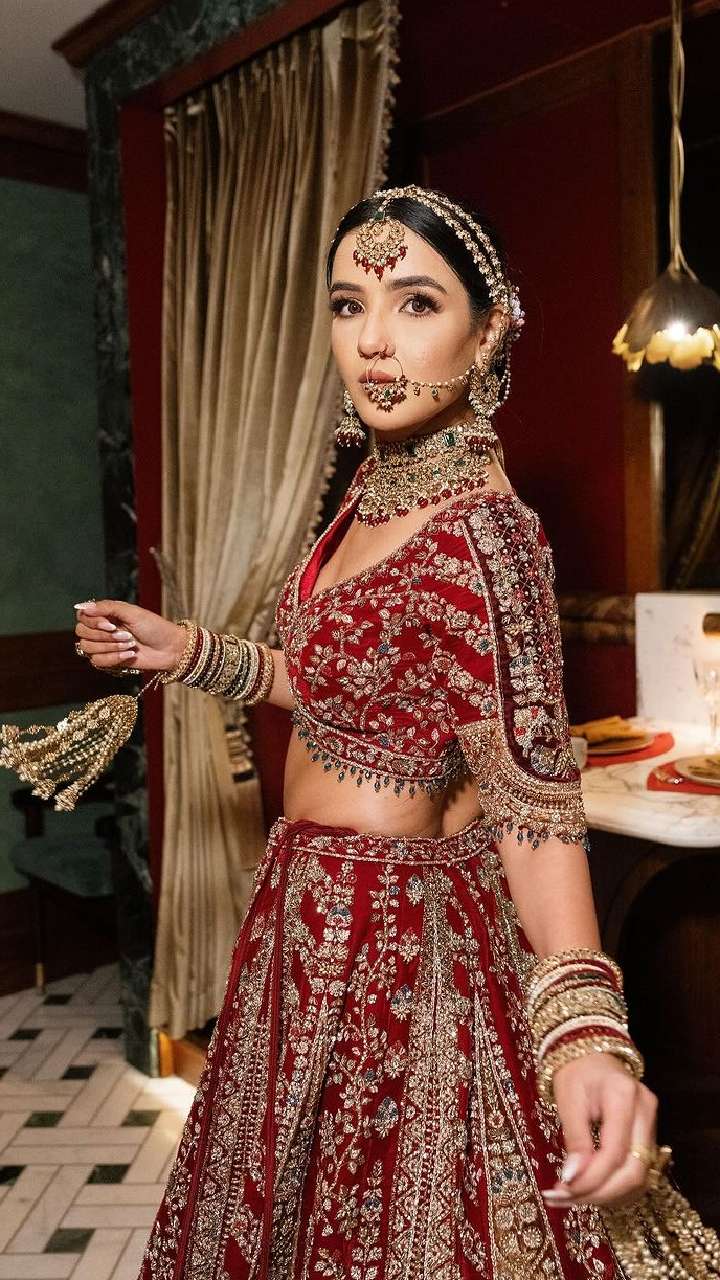 Pin by Dipa's Favourites. on The Indian Touch. in 2024 | Indian bridal  outfits, Indian wedding outfits, Indian bride makeup