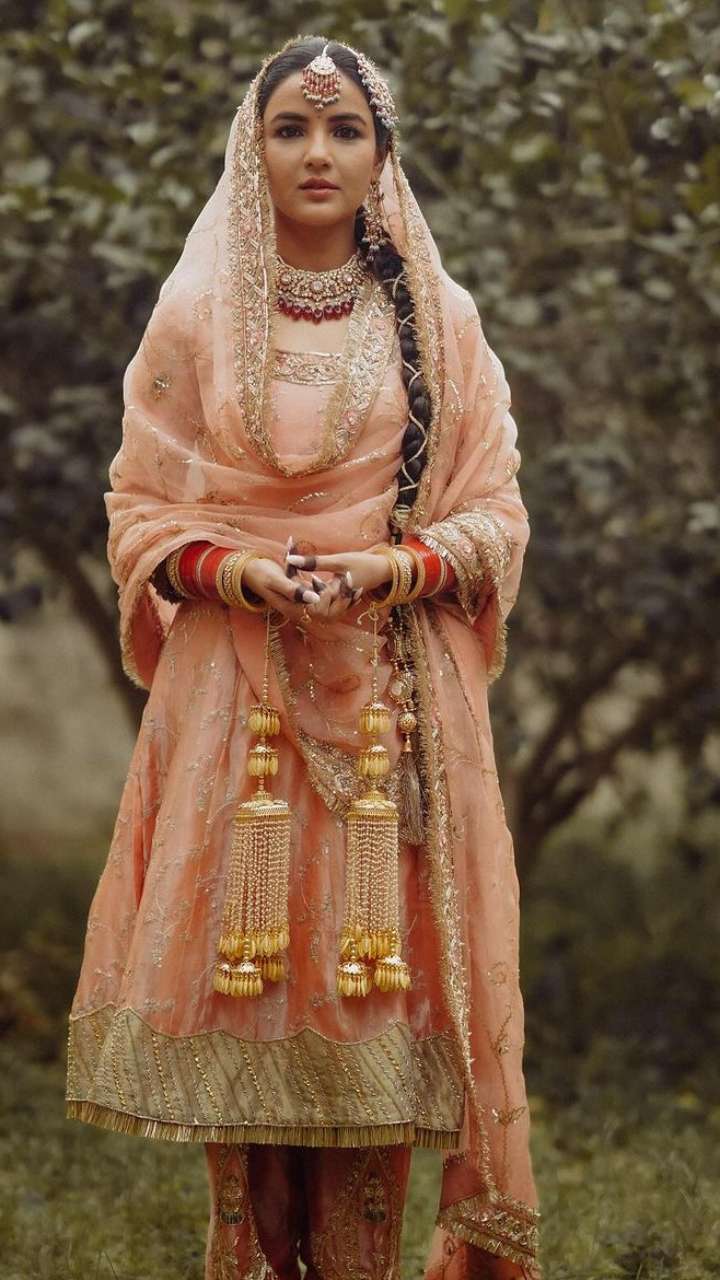 5 Ethereal Punjabi Bridal Look Inspirations Ft. Jasmine Bhasin