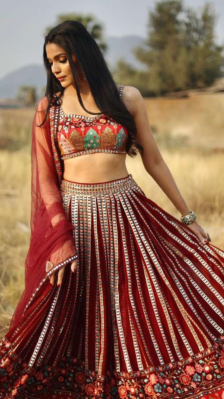 Shop the Latest Indian Readymade Lehenga Choli Designs Online at Zeel  Clothing