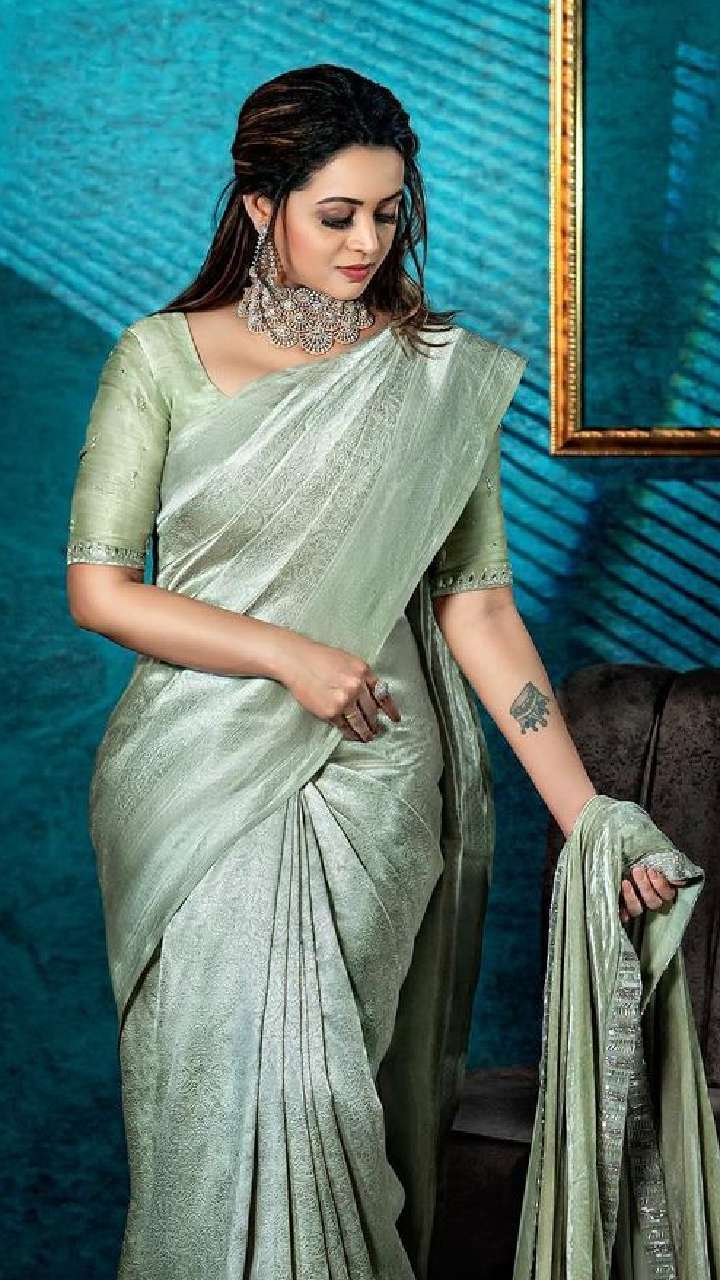 9 Tips You Should Keep In Mind While Draping A Saree