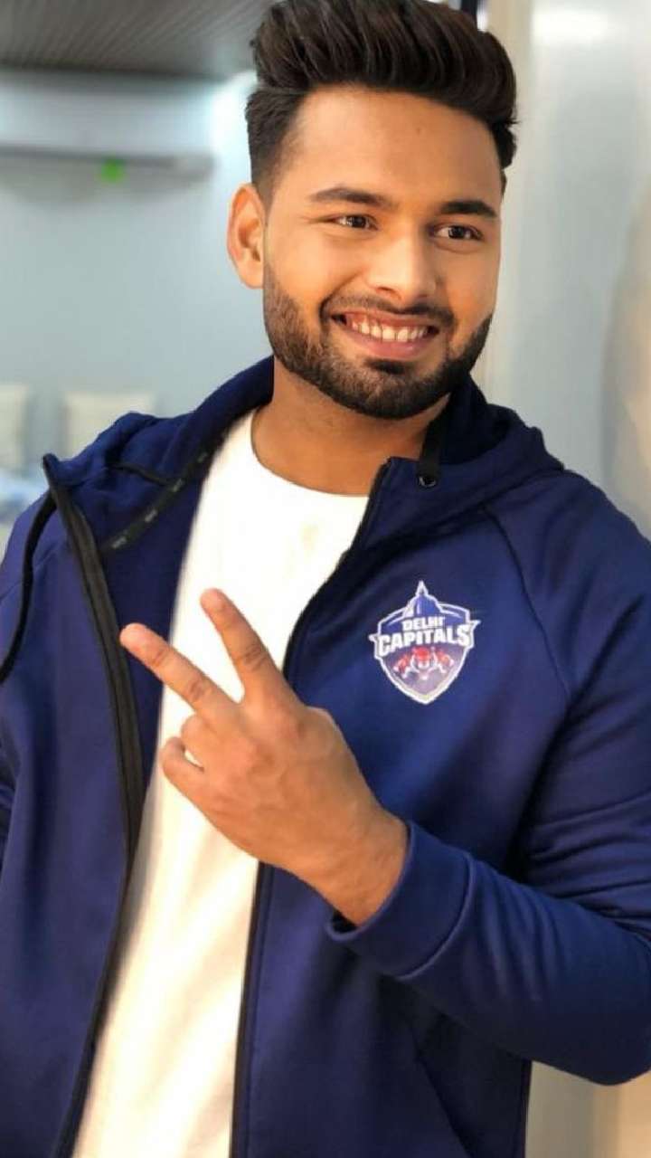 Despite World Cup snub, Rishabh Pant cheers Men in Blue; see his tweet