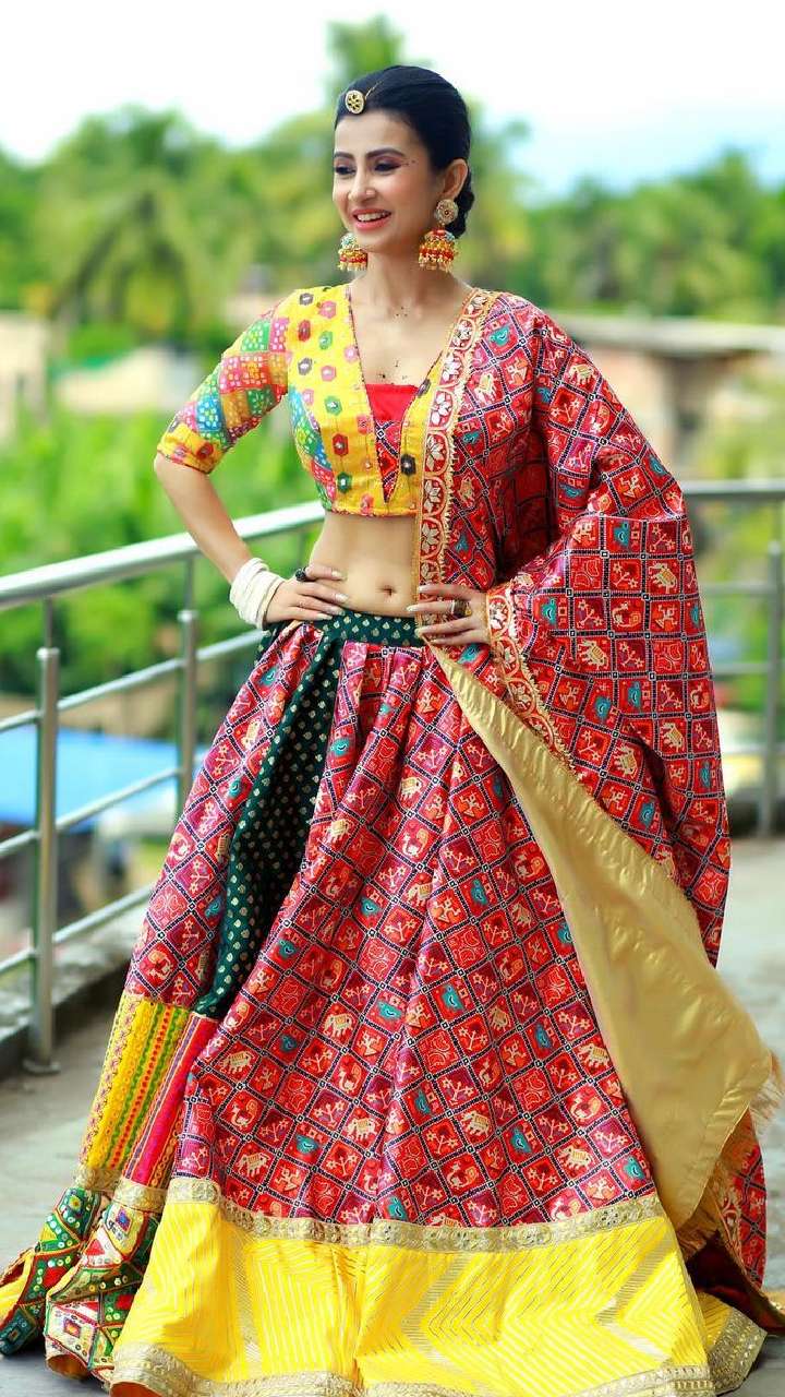 Buy Mansi Creation Women's Georgette Ethnic Wear Semi-stitched Rajasthani  Rajputi Poshak Lehenga Choli With Dupatta Set |AG-014|Red at Amazon.in