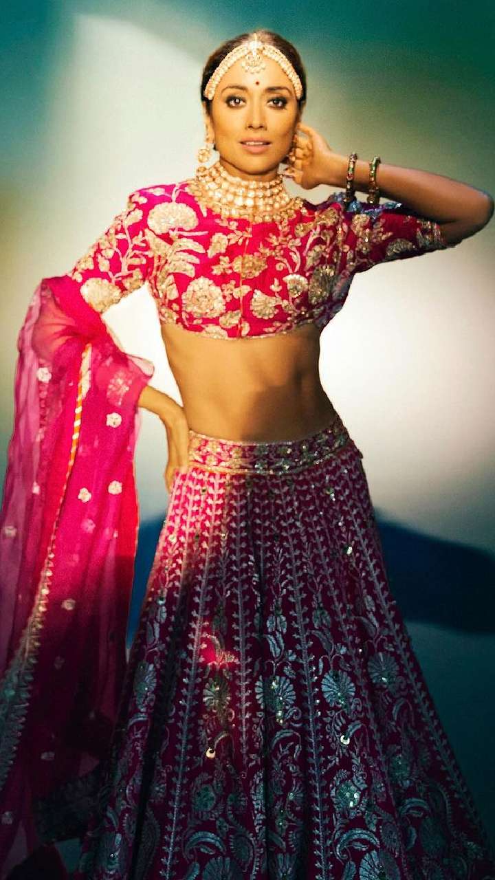 34 Impressive Jewellery Ideas to pair with your Pink Bridal Lehenga