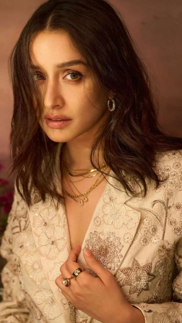 7 DIY Banana Face Scrub For Healthy Skin At Home