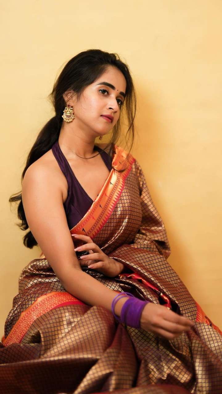 Deepthi Sunaina Forever Images • k. vijaya (@416968173) on ShareChat