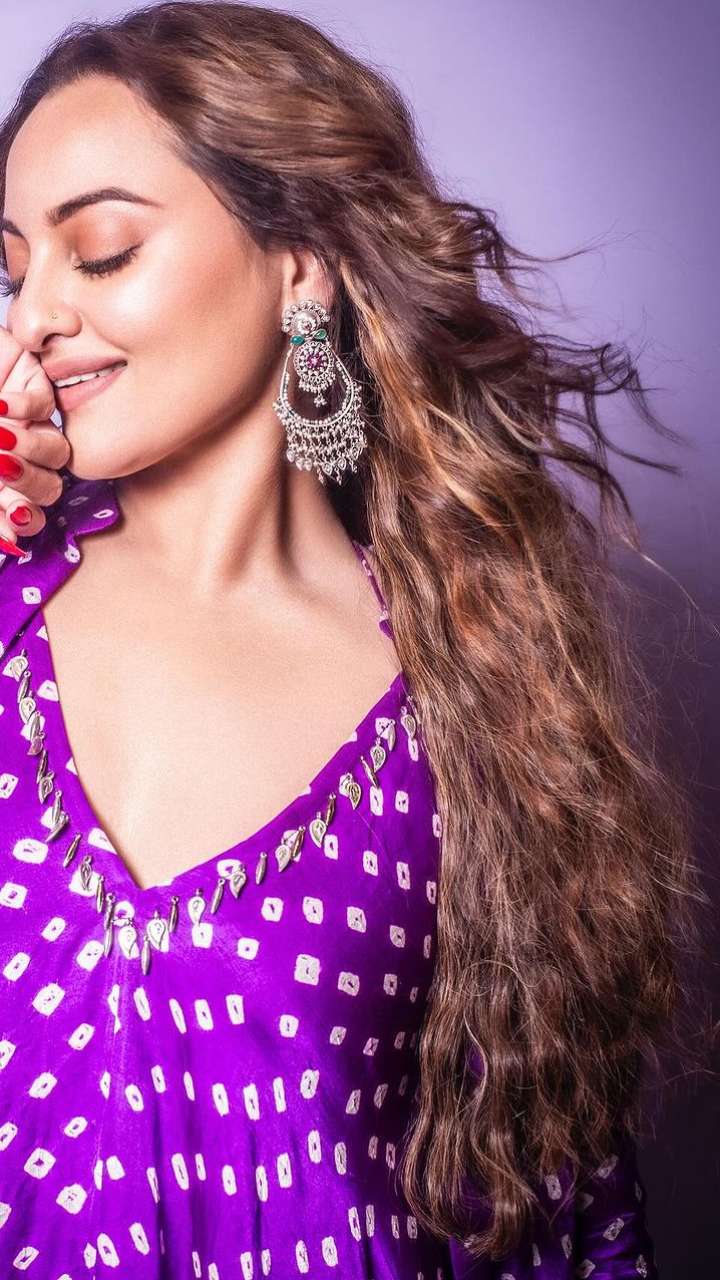 Sonakshi Sinha Inspired Earrings For Every Ocassion