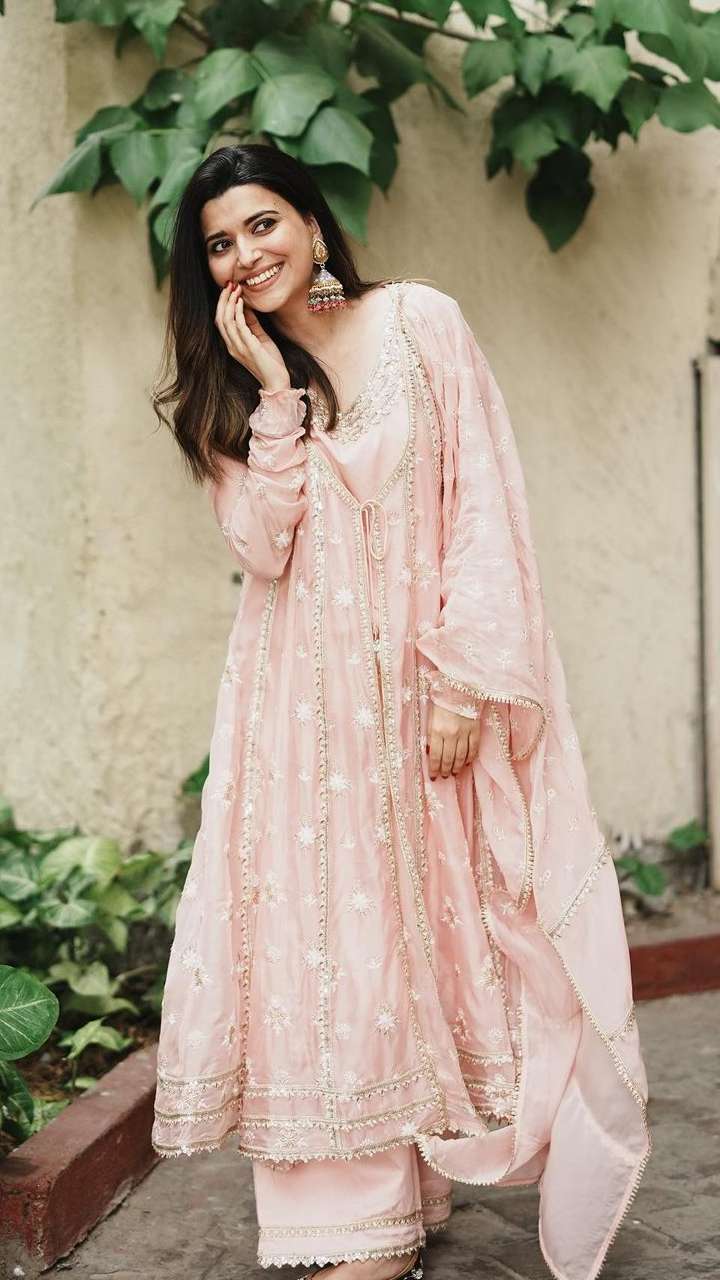 Yellow Nimrat Khaira Punjabi Suits Embroidery Designs Into Nimrat